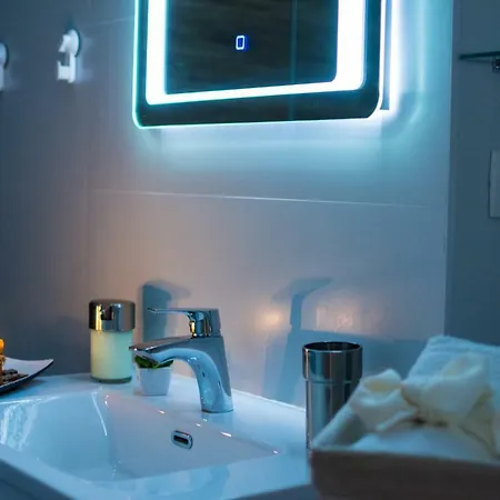 Boris Apartment